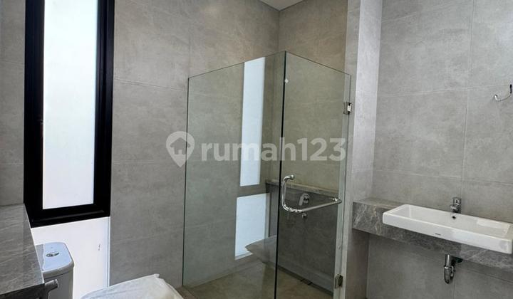 Get This Comfortable New 2-Story House, Sold with Beautiful Views that Enhance the Aesthetic Value of the Residential Area. 2