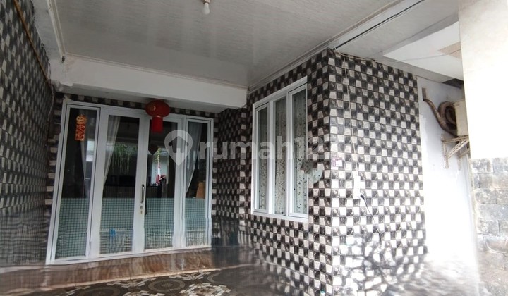 For Quick Sale House in Graha Raya - 9898Et