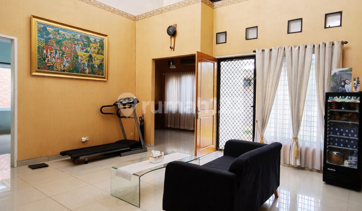 Best Price Dijual Rumah Luas Terawat Strategis Graha Raya Tangerang Selatan - 10184Et