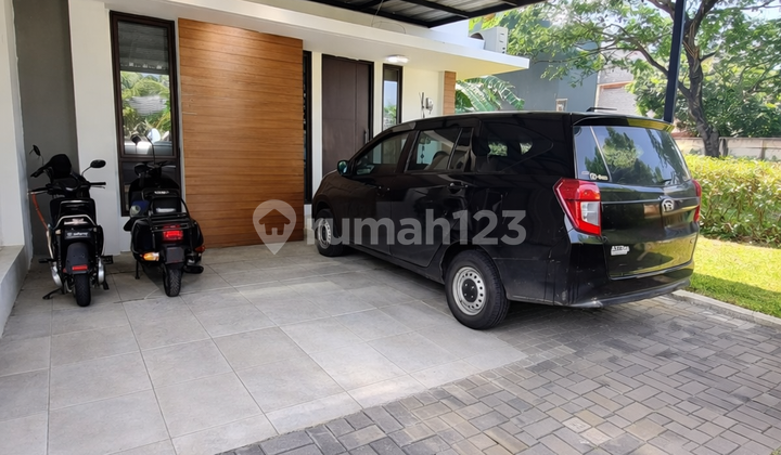 Cheap House Rent Hook in Graha Raya Bintaro - 10104