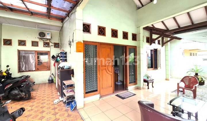 For Sale Fast House in Ciledug Tangsel - 10080Et