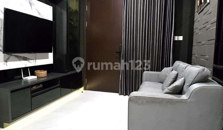 Di Jual Rumah Cantik di Lavon Swan City Suvarna Sutera - 10009Et Di Jual Rumah Cantik di Lavon Swan City Suvarna Sutera - 10009Et