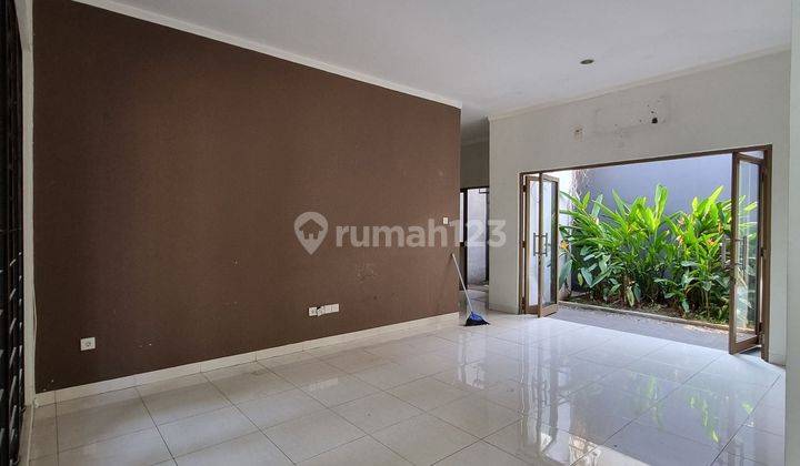 Sewa Rumah Rapih Di Emerald Bintaro Sektor 9 -7376et 1