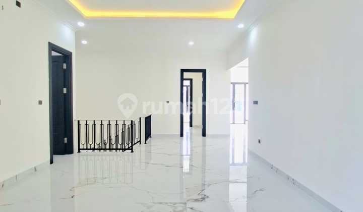 New American Classic House with Swimming Pool in Bintaro Jaya Sector 3 South Tangerang (9491) 2