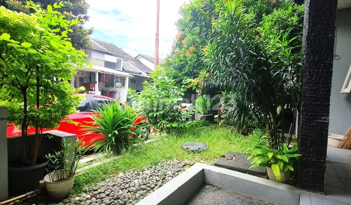 Quick Sale House in Permata Bintaro - 9509Et Quick Sale House in Permata Bintaro - 9509Et
