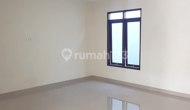 For Sale New and Majestic House in Kalasan Sleman Yogyakarta - 9506Et 2