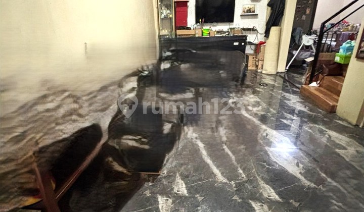 Di Jual Cepat Rumah di Graha Raya - 9898Et 2