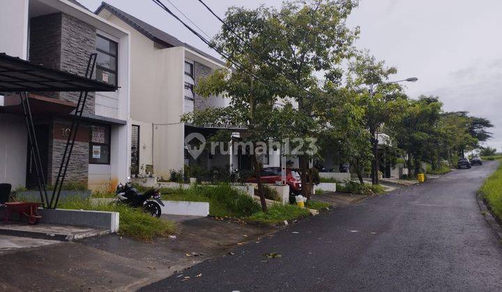 Disewakan rumah 2 lantai siap huni di lippo cikarang 3