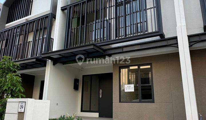 Disewakan Rumah Cluster Leonora Symphonia Gading Serpong 1