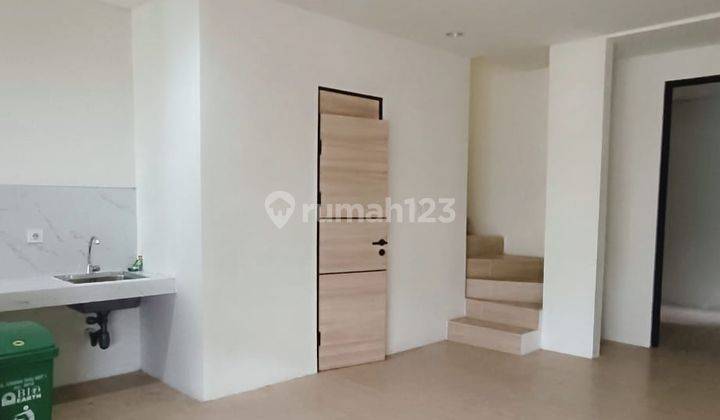 Disewakan Rumah semi Furnished Cendana Marq Karawaci 1