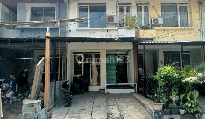 Rumah Siap Huni Di Komplek Istana Regency Sudirman 1