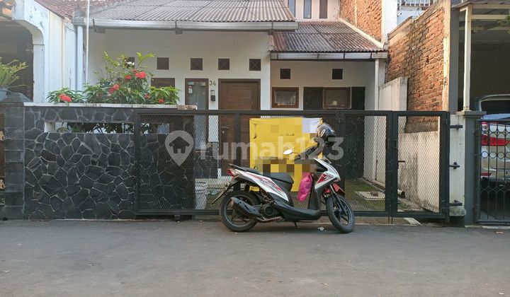Dijual Rumah di Antapani Kamar tidur 5 Harga 750jt nego