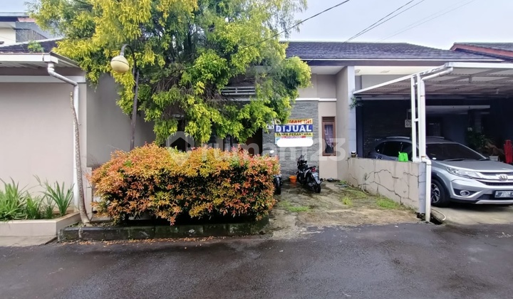 For Quick Sale: House in Pasteur Complex Area For Quick Sale: House in Pasteur Complex Area