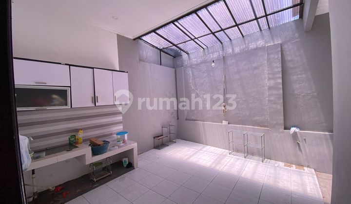 Minimalist House for Sale in Cihanjuang Complex Near City Hall 2