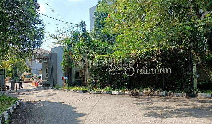 Dijual Dibawah Pasaran Rumah Di Komplek Istana Regency Sudirman 1