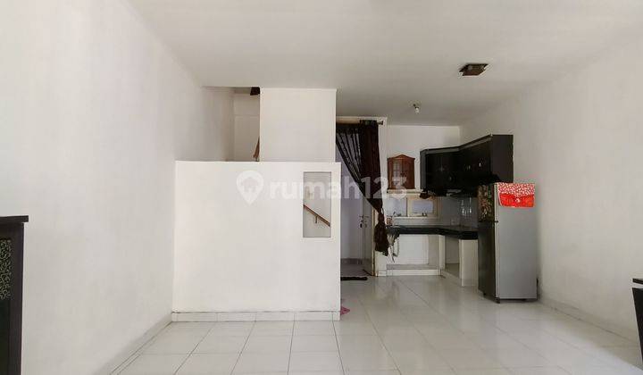 ruang keluarga dijual dibawah pasaran rumah di