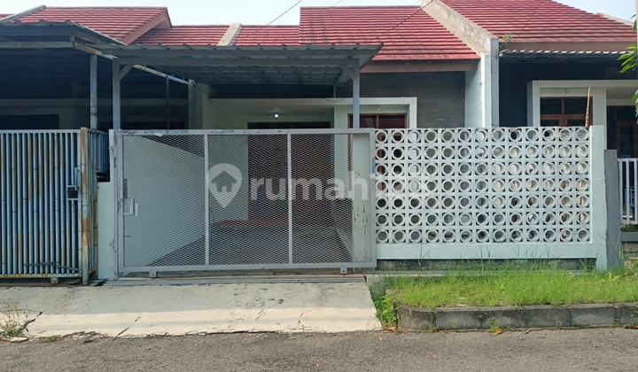 For Sale Well-Maintained Minimalist Nice House in Large Antapani Complex For Sale Well-Maintained Minimalist Nice House in Large Antapani Complex