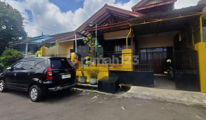 Dijual Rumah Terawat di Komplek Pasirjati Uber Dijual Rumah Terawat di Komplek Pasirjati Uber
