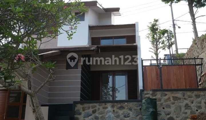 Dijual Rumah Bagus di Komplek Ligar Cigadung 2