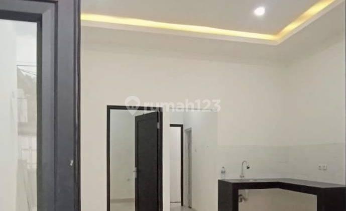 Rumah Bagus, Baru Dan Mungil di Sentul City  8