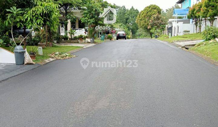 Di Jual Rumah Sudah Siap Huni 2 Lantai di Sentul 

 2