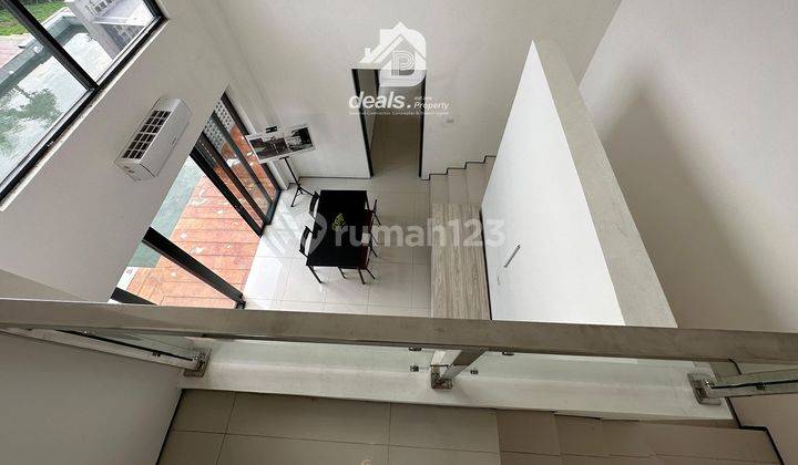 Rumah 2 Lantai Bernuansa Bali di Sentul 2