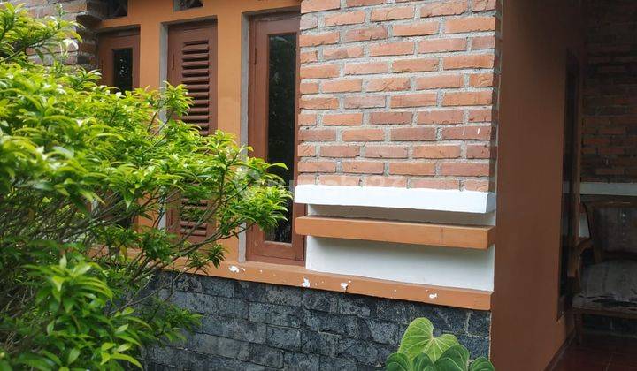 Dijual Rumah Dua Lantai Hook Lingkungan Asri 5