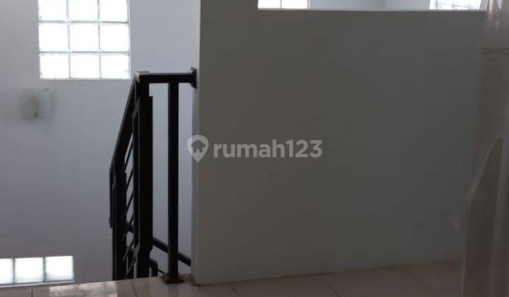 Jual Rumah 2 Lantai Komplek Adipura Dalam Cluster  2