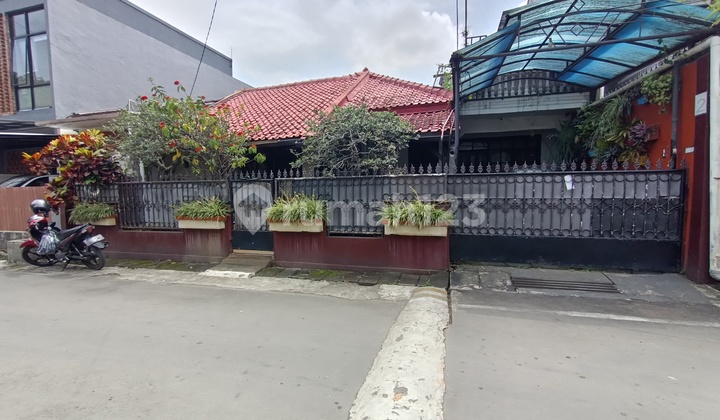 Di jual banting harga hitung tanah Rumah Antapani jalan lebar harga 1M an