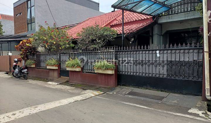 Di jual banting harga hitung tanah Rumah Antapani jalan lebar harga 1M an