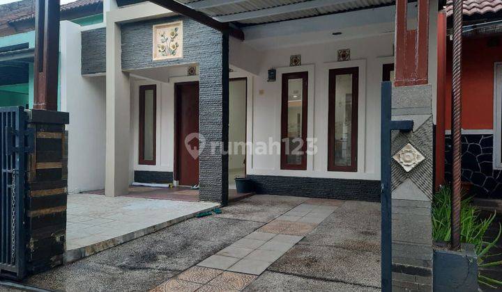 Rumah di jual di bumi panyawangan real estate pemilik lagi  BU 1