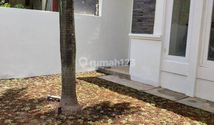 Di jual rumah modern selangkah ke tol buah batu bandung  2