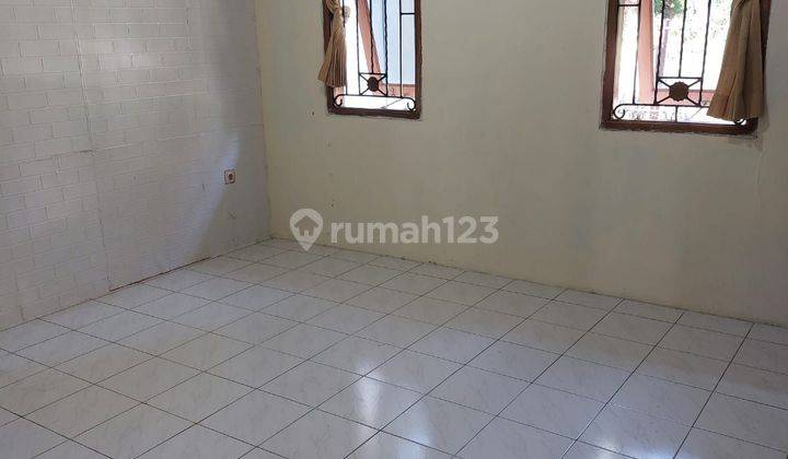 Di jual rumah murah di komplek elite ASRI 2