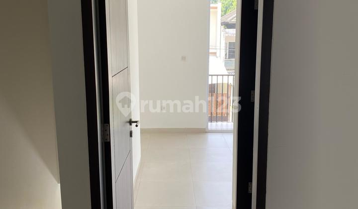 For Sale New House in Gerlong Cluster Ready to Occupy 2