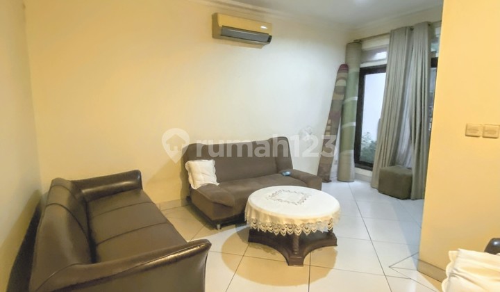 Rumah 2 Lantai Jalan Mawar Cilandak Barat Siap Huni Lingkungan Masih Asri & Nyaman 2
