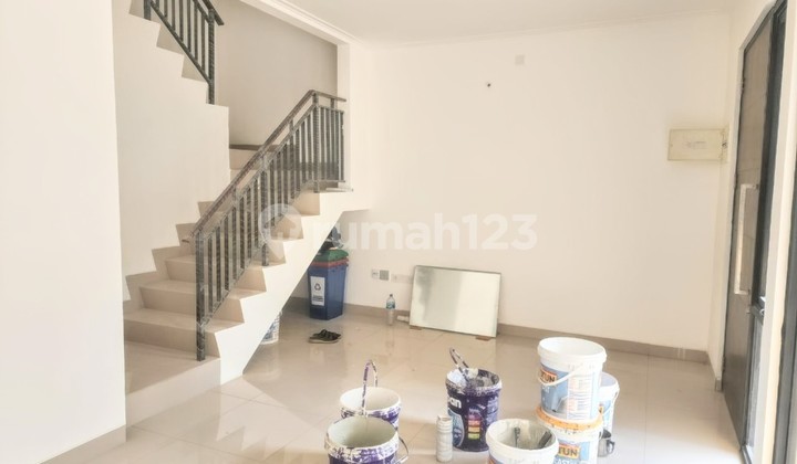 Rumah 2 Lantai Hunian Nyaman & Aman Cluster California Pik 2 2