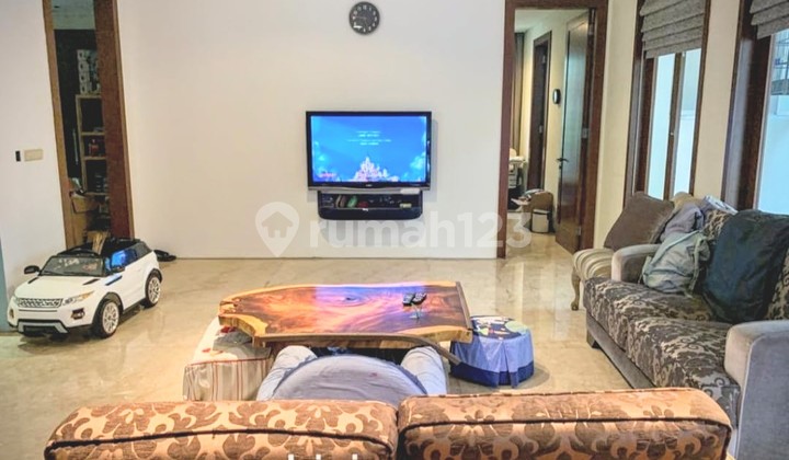 Rumah Mewah 2 Lantai Siap Huni Senopati Jakarta Selatan