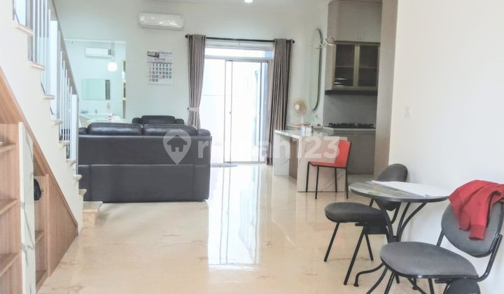 2-Storey Ready-to-Occupy House in Violin Cluster, Golf Island Pik