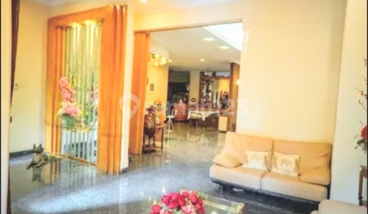 Rumah Mewah 2 Lantai Pantai Mutiara Siap Huni Rumah Mewah 2 Lantai Pantai Mutiara Siap Huni