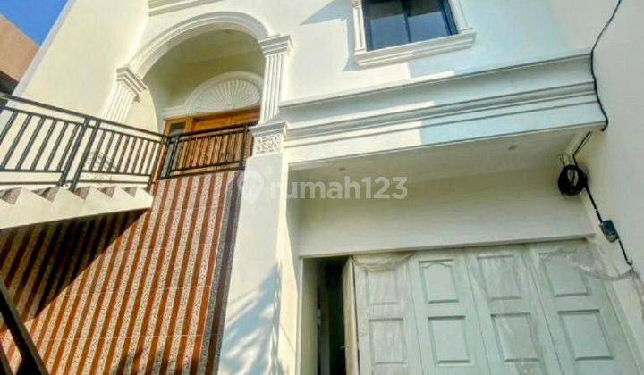 Rumah Bangunan Baru 3 Lantai Siap Huni Jalan Kemandoran Kebayoran Lama 1