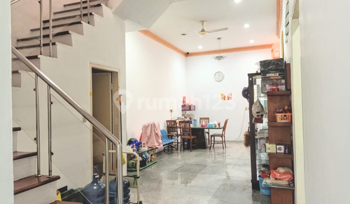 Rumah 2,5 Lantai Pluit Murni Siap Huni Rumah 2,5 Lantai Pluit Murni Siap Huni