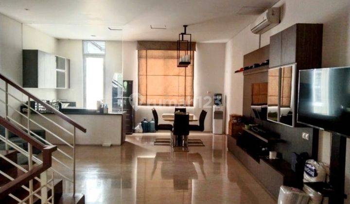 Rumah 2 Lantai Fully Furnished Jalan Panjang Kebon Jeruk 1