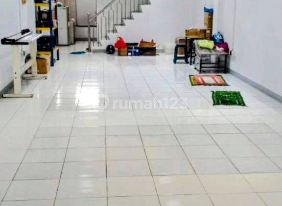 Ruko 3 Lantai Kalibaru Jakarta Pusat Siap Pakai 1