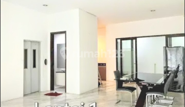 Rumah 5 Lantai Dalam Townhouse Springhill Golf Residence Kemayoran Rumah 5 Lantai Dalam Townhouse Springhill Golf Residence Kemayoran