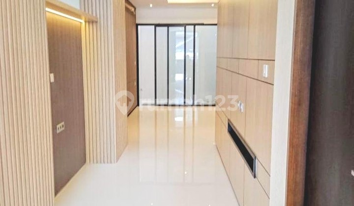 Rumah Minimalis 3 Lantai Siap Huni Muara Karang