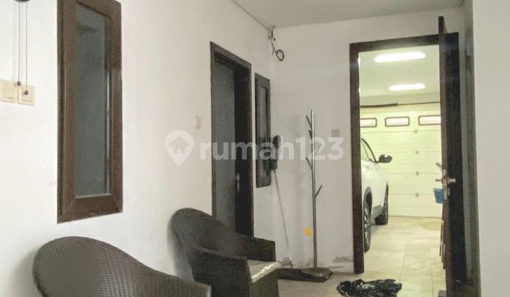 Rumah 5 Lantai Dalam Townhouse Springhill Golf Residence Kemayoran