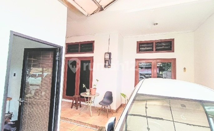 Rumah 1,5 Lantai Kondisi Terawat Jalan Dwiwarna Mangga Besar Rumah 1,5 Lantai Kondisi Terawat Jalan Dwiwarna Mangga Besar