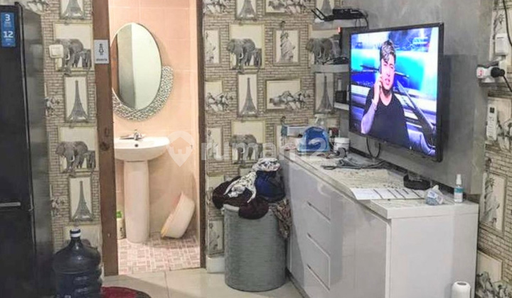 Apartemen Grand Kartini 2 Kamar Tidur Lantai Rendah 