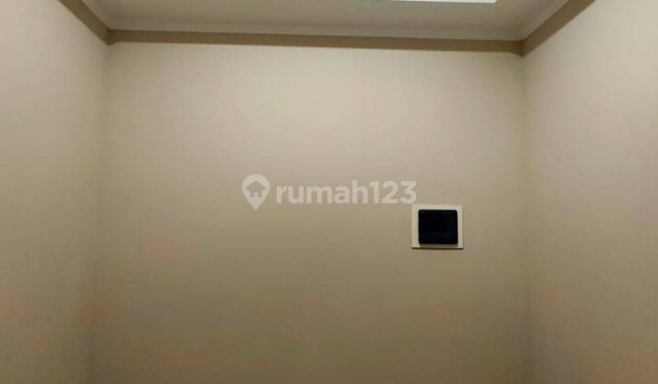 Rugi Apartement Menara Jakarta 1 BR Baru