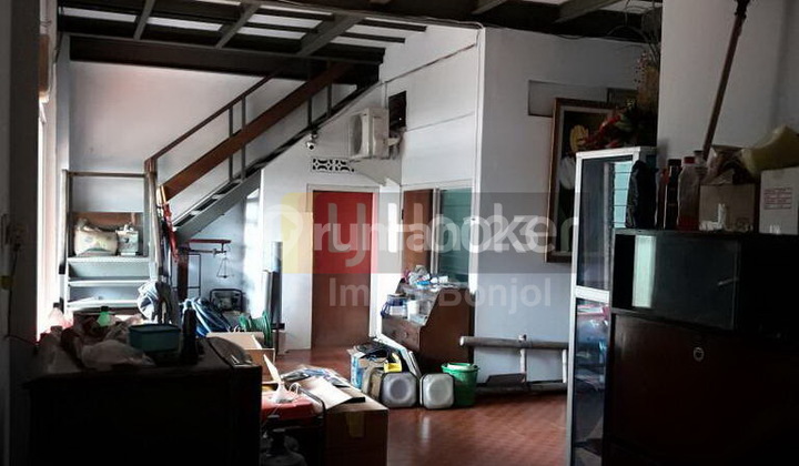 Di Rumah Di Jln Mt.haryono Semarang 301 4